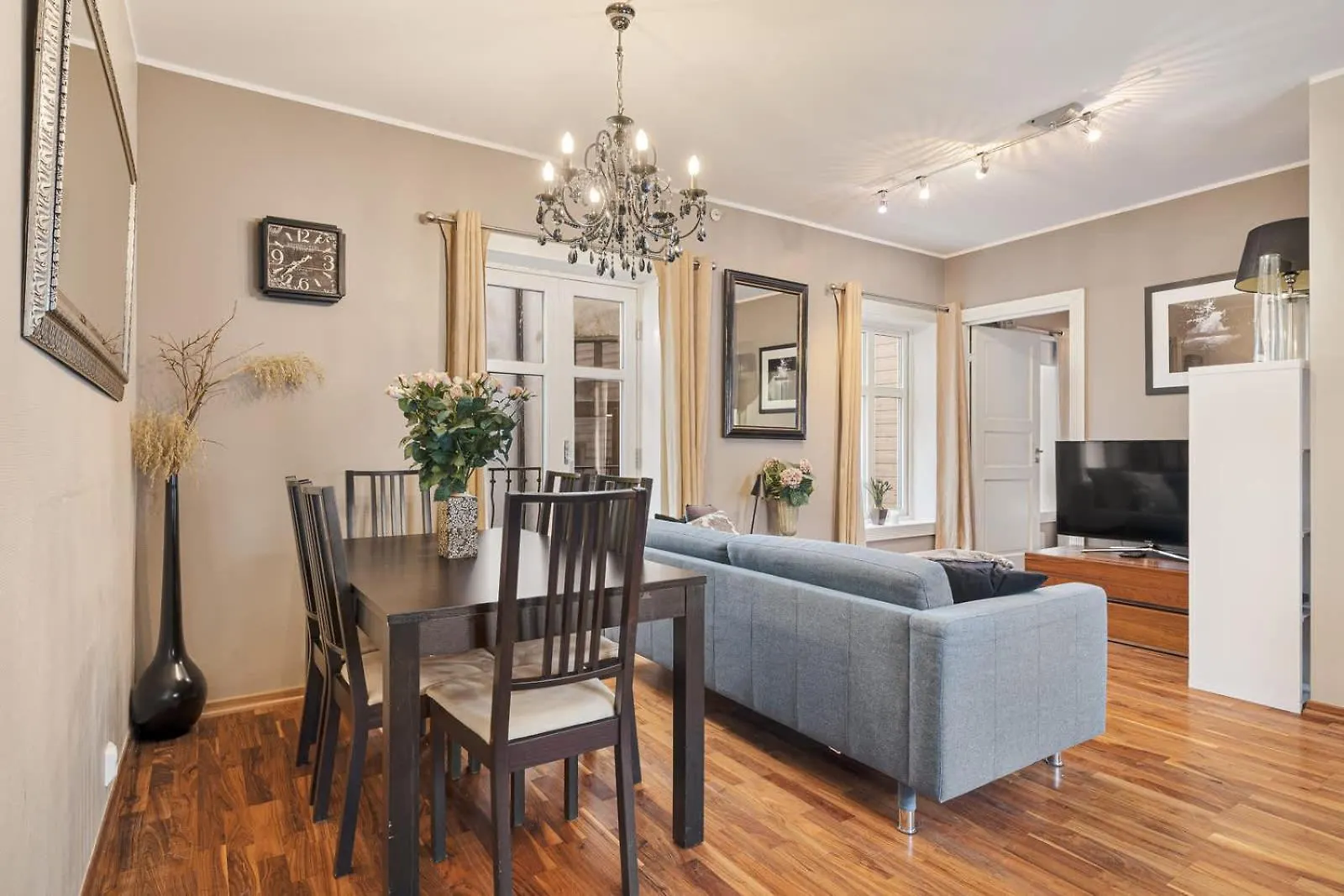 Dinbnb Apartments L 50M To Bryggen L 16 Guest L 3 Apt L Balcony L View Bergen Norwegia