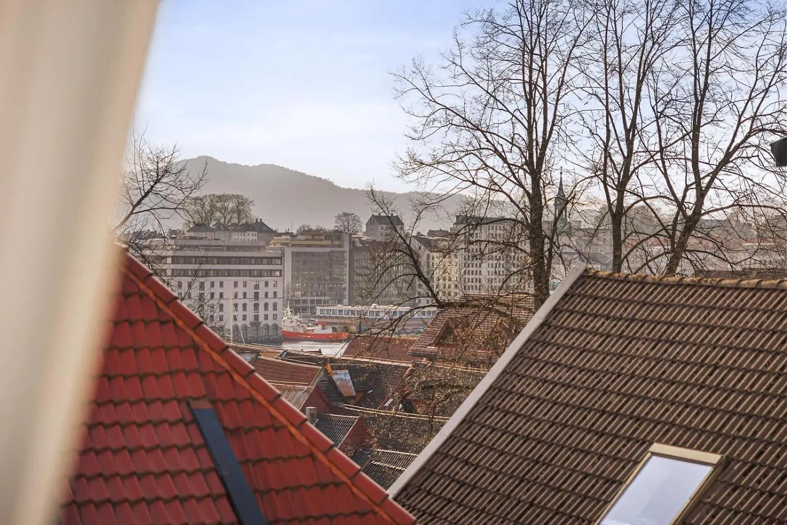 Dinbnb Apartments L 50M To Bryggen L 16 Guest L 3 Apt L Balcony L View Bergen 0*,  Norwegia